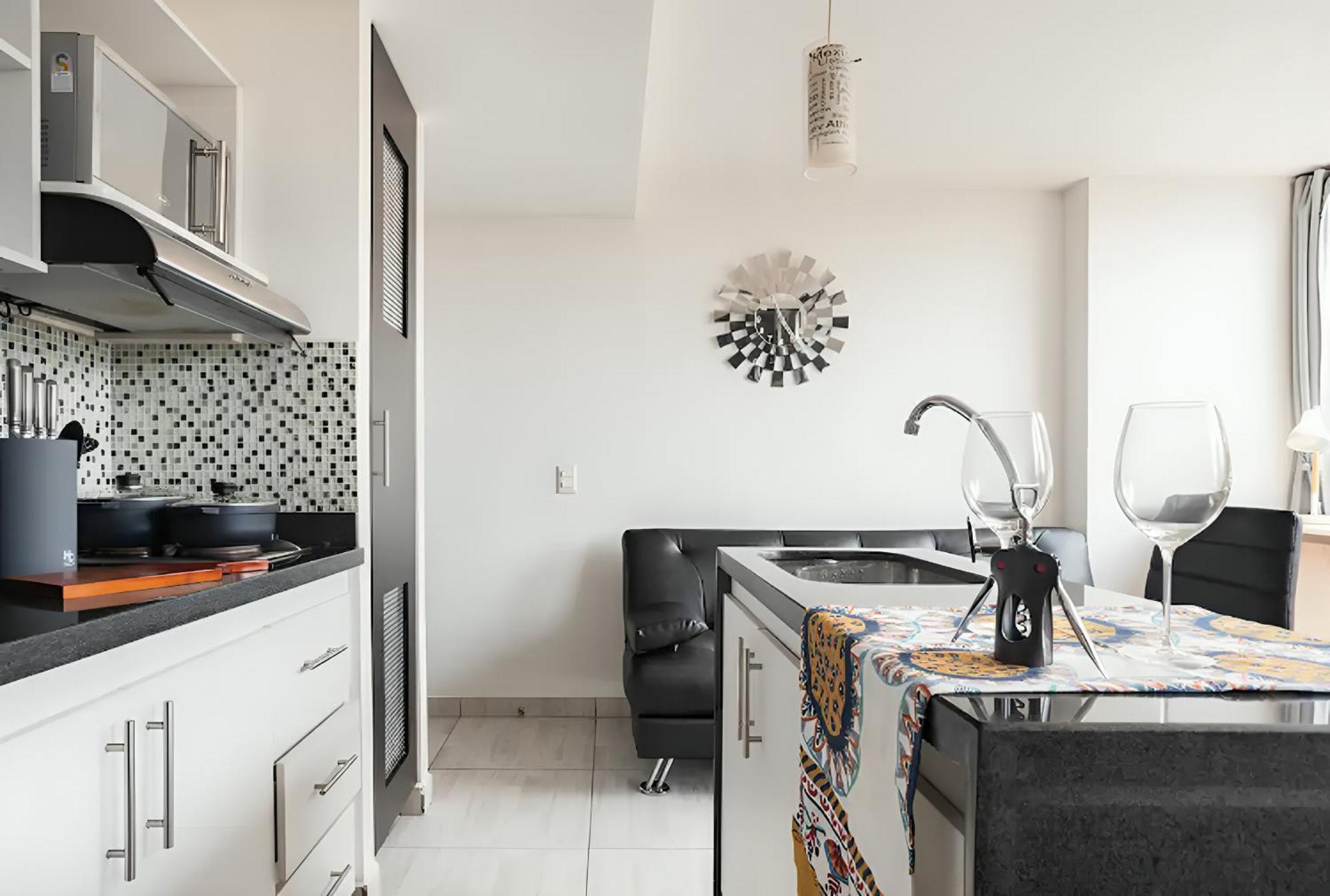 Loft Comodo Cerca De Vida Nocturna Y Malls Apartamento Medellín